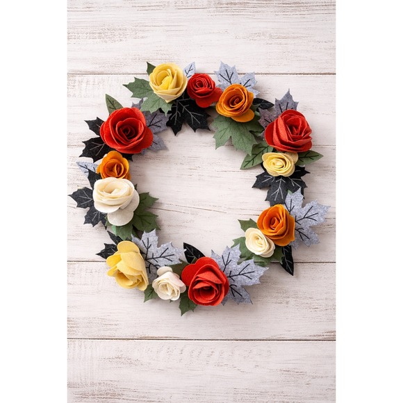 Simply Autumn Decor Other - Simply Autumn Decor Felt Floral Wreath Fall Leaves Roses Red Orange Jo-Ann 18in